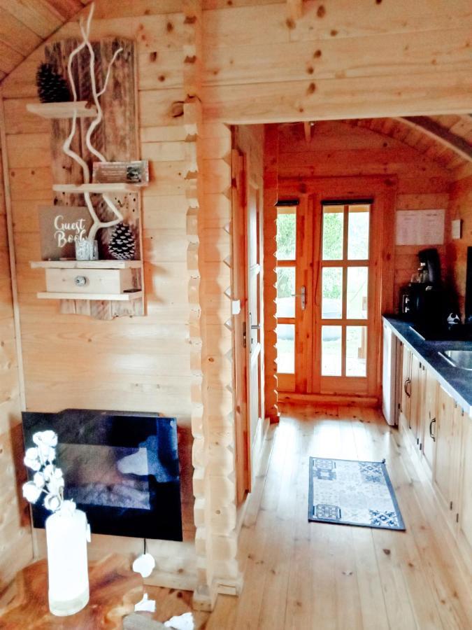 Le Studio Du Pressoir Gisay Eksteriør billede